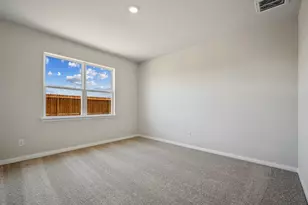 10366 Red Cardinal Dr, Cleveland, TX 77328 - Photo 9