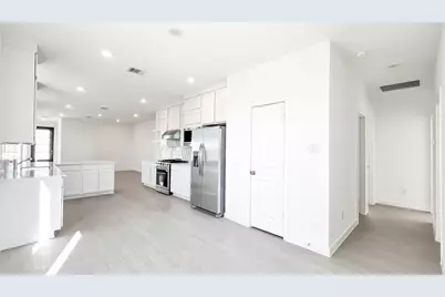 27043 Blue Pool Drive, Katy, TX 77493 - Photo 7