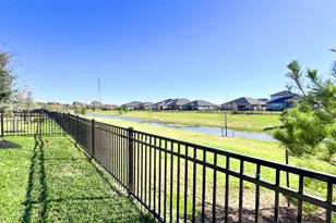 27043 Blue Pool Dr, Katy, TX 77493 - Photo 19
