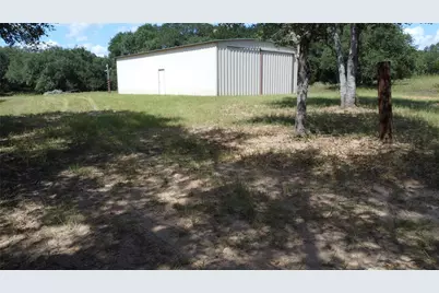 5796 County Road 122, Hallettsville, TX 77964 - Photo 13
