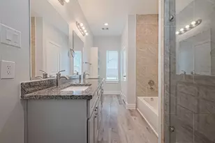 7926 Easter St, Houston, TX 77088 - Photo 13