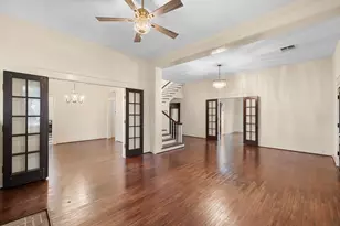 452 N Jackson St, La Grange, TX 78945 - Photo 11