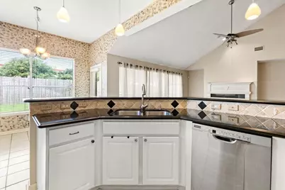 6203 Dove Fern Court, Houston, TX 77041 - Photo 17
