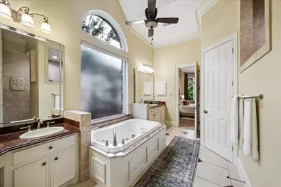 30 Turtle Cove Court, Kingwood, TX 77346 - Photo 25