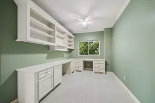30 Turtle Cove Ct, Kingwood, TX 77346 - Photo 29