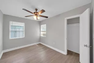 12358 Mylla St, Houston, TX 77015 - Photo 11