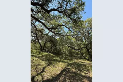 1222 Cr 2152, Rock Island, TX 77470 - Photo 15