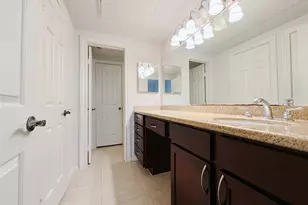 2700 Revere St, Houston, TX 77098 - Photo 13