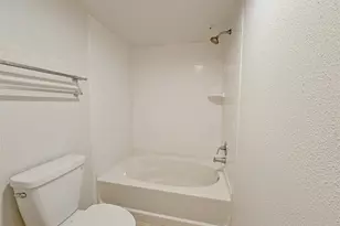 2700 Revere St, Houston, TX 77098 - Photo 15