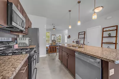 4203 Darter Street, Houston, TX 77009 - Photo 9