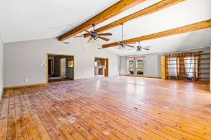 7101 Ireland Ln, Silsbee, TX 77656 - Photo 11