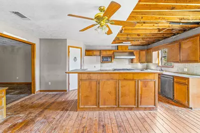 7101 Ireland Lane, Silsbee, TX 77656 - Photo 19