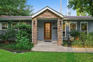 1320 Woodvine Dr, Houston, TX 77055 - Photo 3
