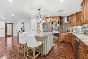 1320 Woodvine Dr, Houston, TX 77055 - Photo 13