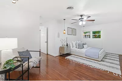 1320 Woodvine Drive, Houston, TX 77055 - Photo 31
