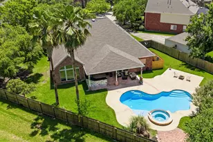 8902 Dakota Ct, Missouri City, TX 77459 - Photo 1