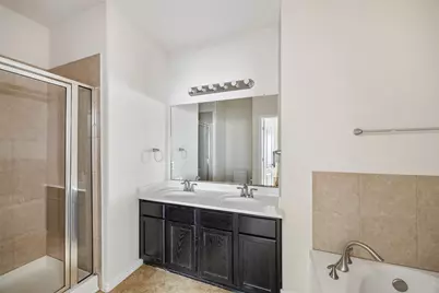 7534 Abbey Point Lane, Houston, TX 77049 - Photo 5