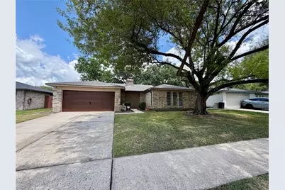 2218 Green Knoll Drive, Houston, TX 77067 - Photo 3