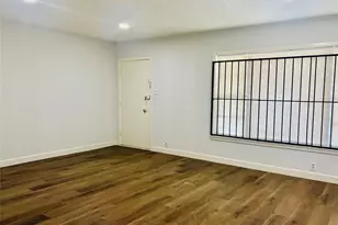7328 Bauman Rd, Houston, TX 77022 - Photo 5