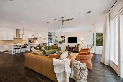 2007 Brun Street #C, Houston, TX 77019 - Photo 5