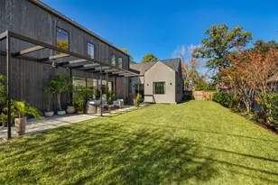 419 W 30th St, Houston, TX 77018 - Photo 39