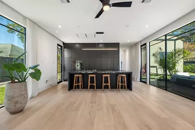 419 W 30th Street, Houston, TX 77018 - Photo 15
