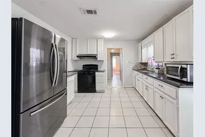 132 Grothe Lane, Houston, TX 77022 - Photo 19