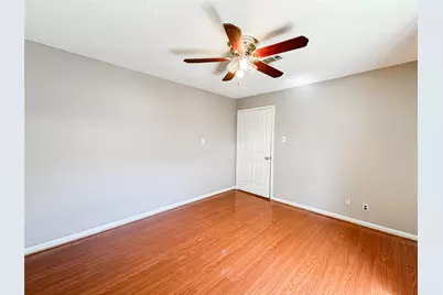 132 Grothe Lane, Houston, TX 77022 - Photo 15