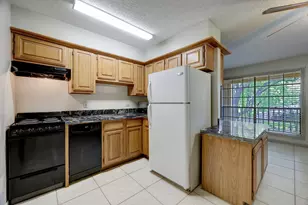 1311 Antoine Dr, Houston, TX 77055 - Photo 7