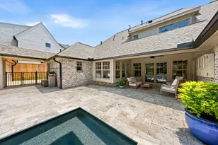 13614 Apple Tree Rd, Houston, TX 77079 - Photo 33