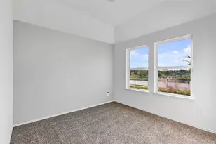 615 Meadow Knoll Dr, Crosby, TX 77532 - Photo 5