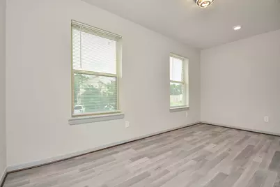 109 N 3rd St, South Houston, TX 77587 - Photo 21