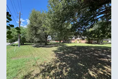 001 Elizabeth Ave, Rosenberg, TX 77471 - Photo 3