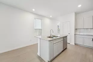 17222 Boulder Bch Dr, Crosby, TX 77532 - Photo 5