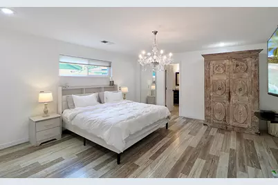 5951 Yarwell Drive, Houston, TX 77096 - Photo 11