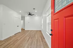 1504 W Blum St, Alvin, TX 77511 - Photo 3