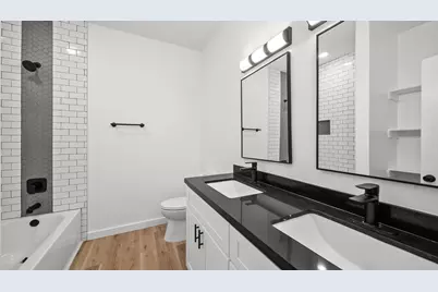 1504 W Blum Street #B, Alvin, TX 77511 - Photo 23