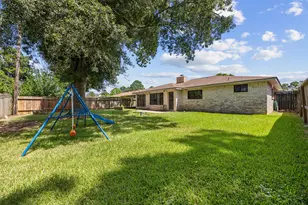 16910 David Glen Dr, Friendswood, TX 77546 - Photo 25