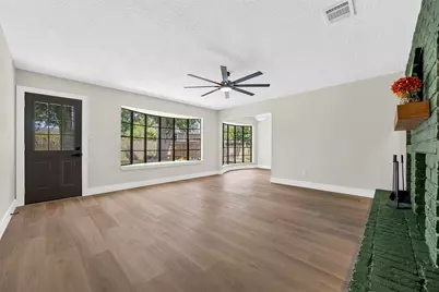 16910 David Glen Drive, Friendswood, TX 77546 - Photo 3