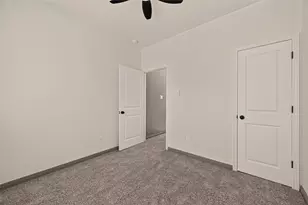 8306 Tidwell Rd, Houston, TX 77028 - Photo 13