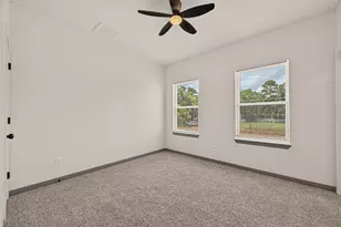 8306 Tidwell Rd, Houston, TX 77028 - Photo 17