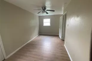 829 Fair St, Houston, TX 77088 - Photo 5