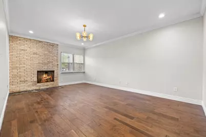 2103 Lake Village Drive, Houston, TX 77339 - Photo 9