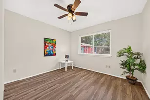 1430 Ashwood Dr, Sugar Land, TX 77498 - Photo 25