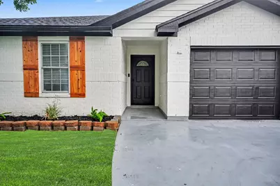 4104 1/2 20th Street N, Texas City, TX 77590 - Photo 3