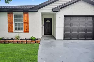 4104-1/2 20th St N, Texas City, TX 77590 - Photo 3