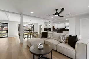 5934 Dumfries Dr, Houston, TX 77096 - Photo 13