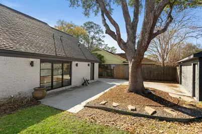 5934 Dumfries Drive, Houston, TX 77096 - Photo 43