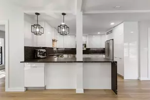 5934 Dumfries Dr, Houston, TX 77096 - Photo 15