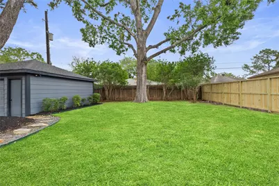 5934 Dumfries Drive, Houston, TX 77096 - Photo 7